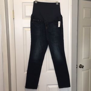 NWT Old Navy Maternity Skinny Jeans